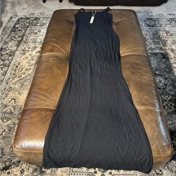 SKIMS LONG SLIP DRESS - Picture 6 of 11